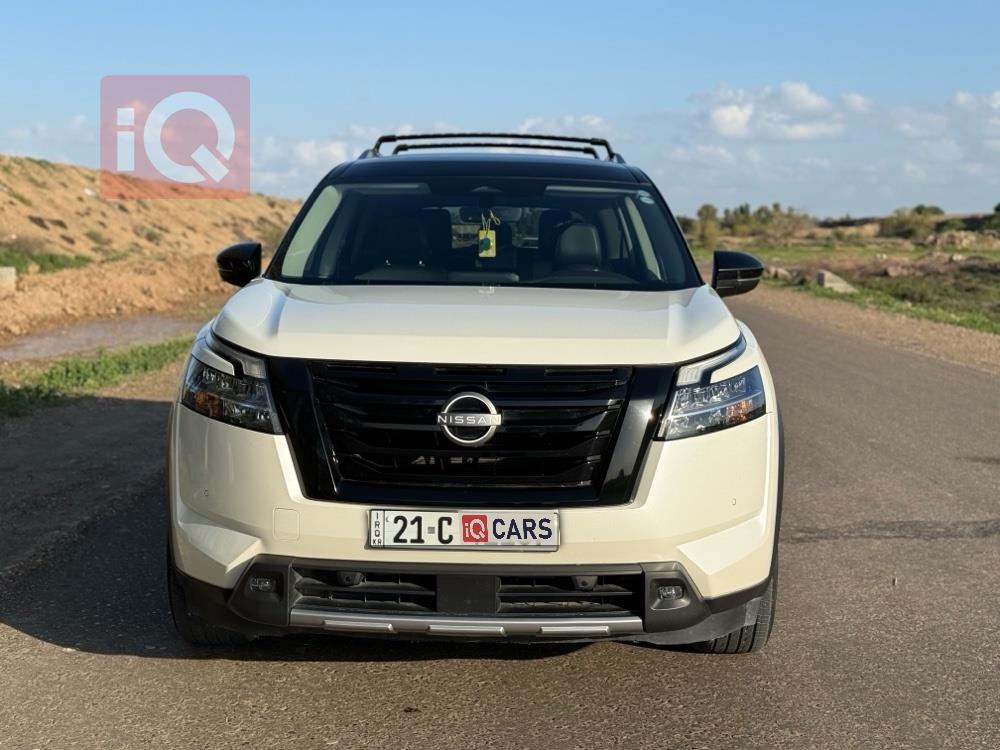 نيسان باثفايندر